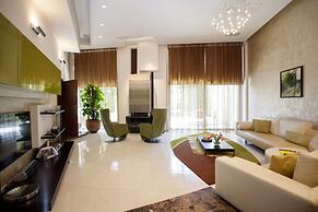 Sunray Hotel