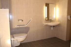 B&B HOTEL VALENCE TGV-Romans
