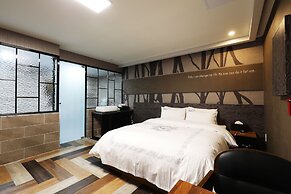 Hotel Mondavi