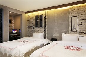 Hotel Mondavi