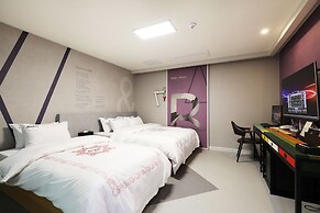 Hotel Mondavi