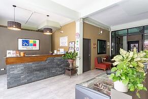 The Beach Cha Am Suite