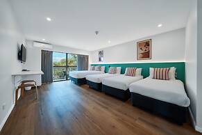 Red Star Hotels Palm Beach
