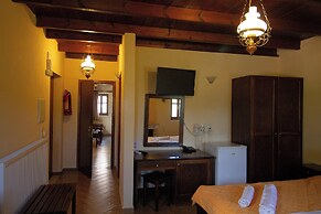 Piges Hotel at Acheron Springs