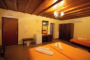 Piges Hotel at Acheron Springs