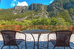 Piges Hotel at Acheron Springs