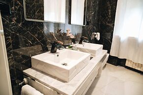 EscapeSuite Domus Collection