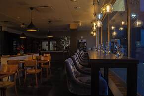 Hotel Haaga Central Park