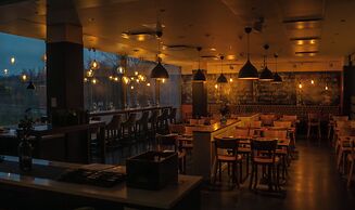 Hotel Haaga Central Park
