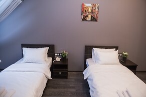Hotel loft