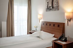Seehotel Niedernberg - Das Dorf am See