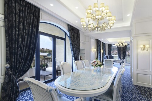 Ambassadori Hotel Tbilisi