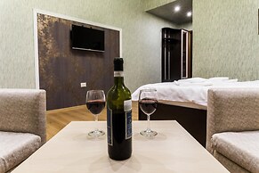 Nitsa Hotel