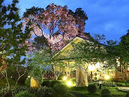 Flying Villa