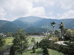 Flying Villa