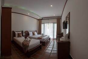 Vang Vieng Savanh Sunset view resort