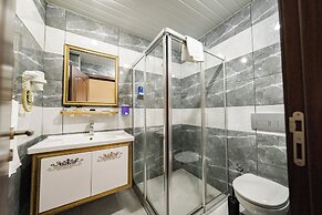 Grand Hamit Hotel