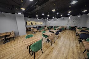 Konur Hotel