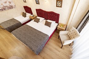 Konur Hotel