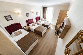 Konur Hotel