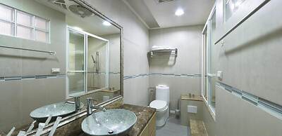 West 59 Inn