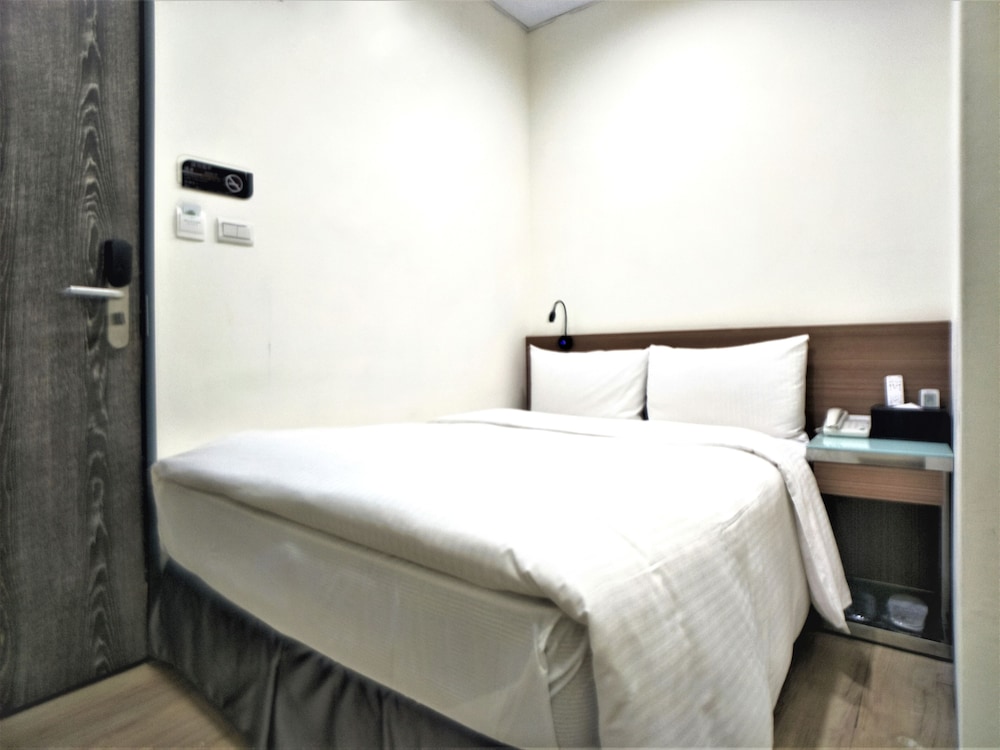 West 59 Inn