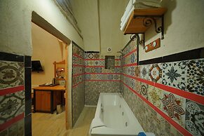 Fosil Cave Hotel