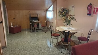 Hotel Valdoviño Express
