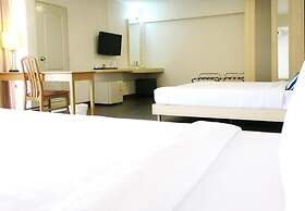 Samran Place Hotel