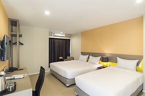 Zircon Hotel