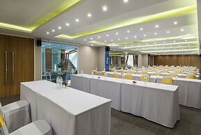 Zircon Hotel