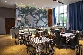 Jiangmen Gladden Hotel