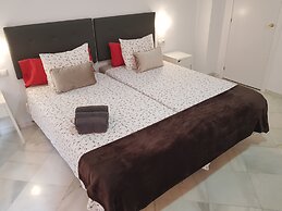 Fan Rooms Duquesa