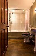 The Huntsman Inn