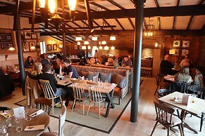 The Huntsman Inn