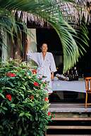 Blancaneaux Lodge by Francis Ford Coppola