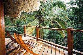 Blancaneaux Lodge by Francis Ford Coppola