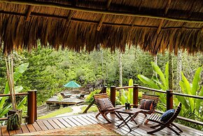 Blancaneaux Lodge by Francis Ford Coppola