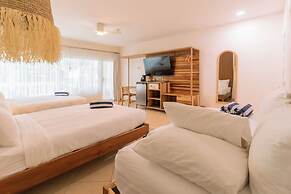 Hotel Santa Teresa by the Beach