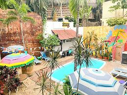 ITH Sayulita Amazing Surf Hostel