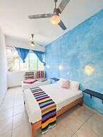 ITH Sayulita Amazing Surf Hostel