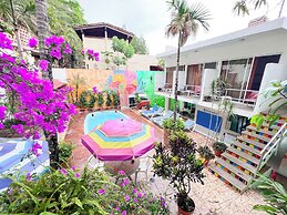 ITH Sayulita Amazing Surf Hostel