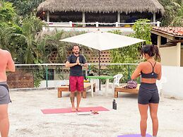 ITH Sayulita Amazing Surf Hostel