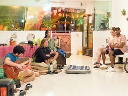 ITH Sayulita Amazing Surf Hostel