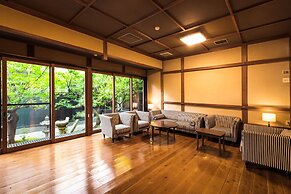 Yuhigaura Onsen Ryotei KAI