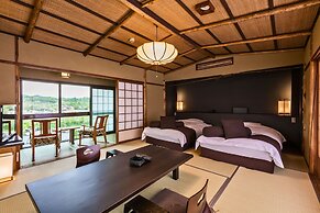 Yuhigaura Onsen Ryotei KAI