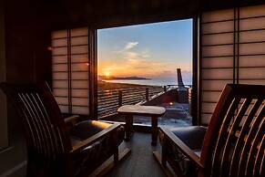 Yuhigaura Onsen Ryotei KAI