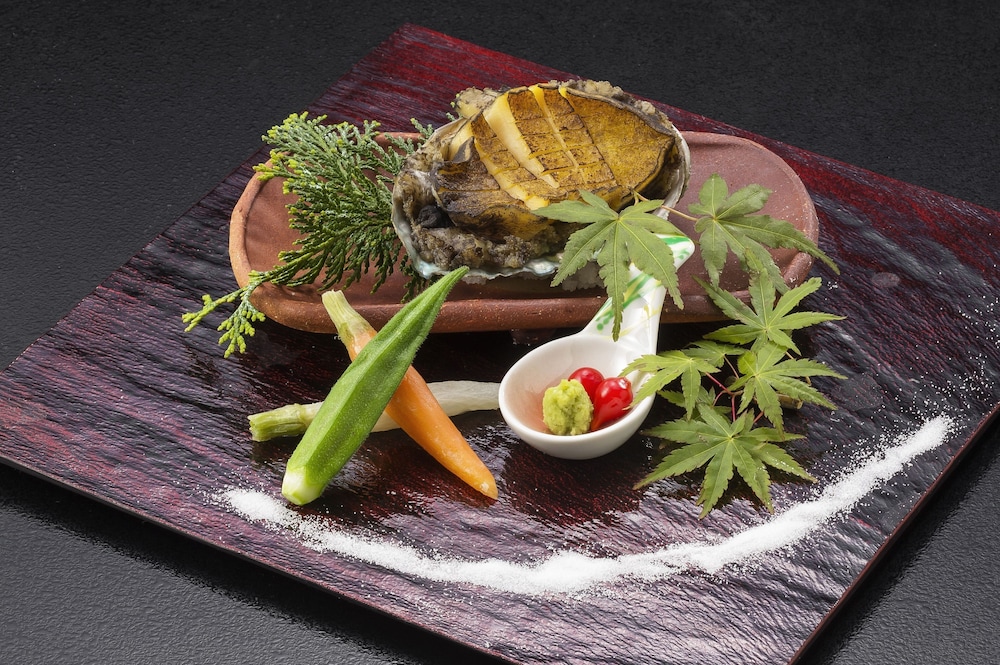 Yuhigaura Onsen Ryotei KAI
