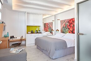 Icon Suites