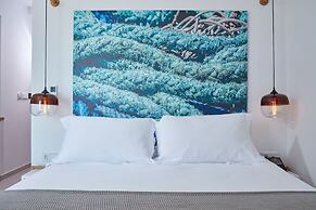 Icon Suites